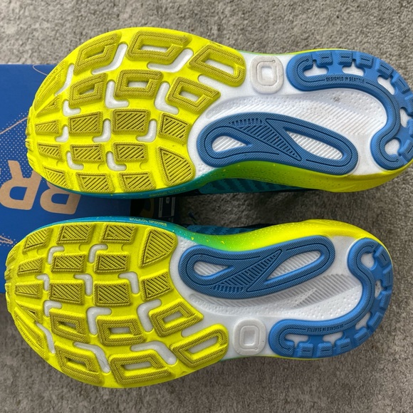 Brooks runDisney Women's Adrenaline GTS 24 in Blue and Green - Picture 4 of 5